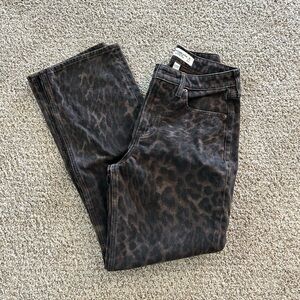 Abercrombie & Fitch Leopard Jean